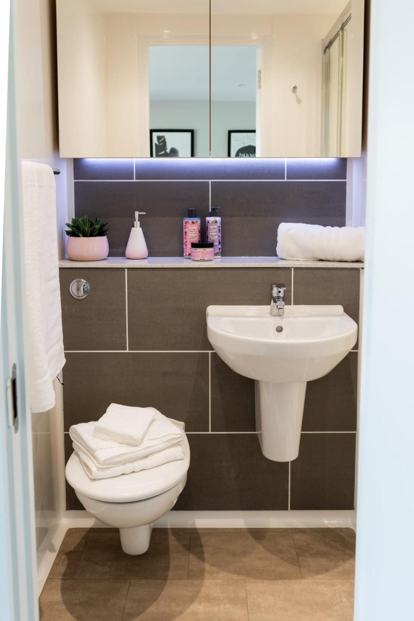 Chic Apartments And Studios At The Point In Aberdeen Dış mekan fotoğraf